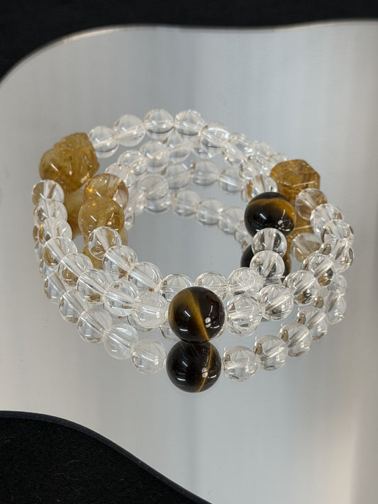 Crystal colour and bead design reference for Golden Light custom pet necklace; photo shows a bracelet, not a finished pet necklace